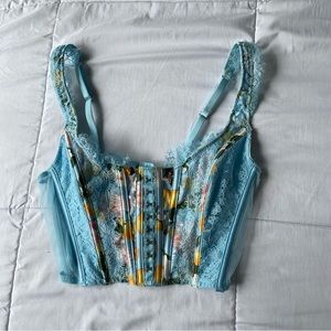 victoria’s secret for love and lemons corset